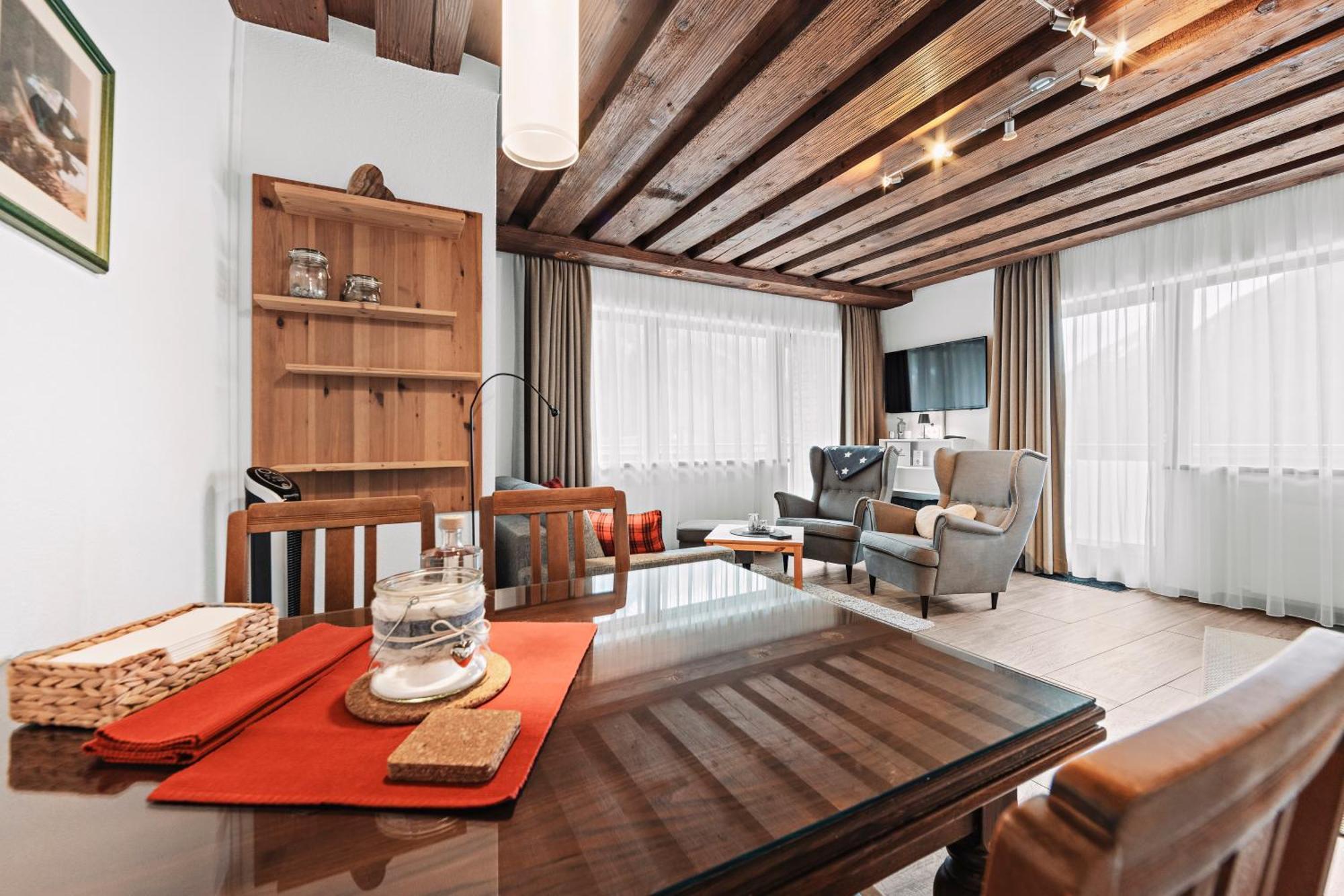 Herzblut Wohlfuehl Appartements Oetz Pokoj fotografie