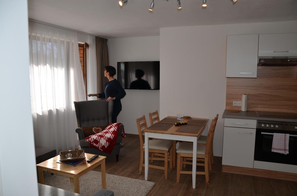 Herzblut Wohlfuhl Appartements Oetz Pokoj fotografie